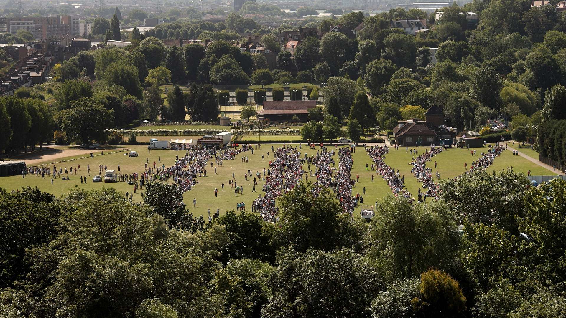 隊之間的戰 隊之間的戰